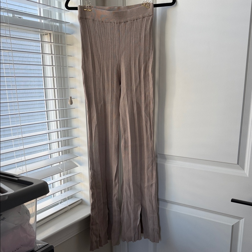 H&M Women's Beige Knit Flare Pants